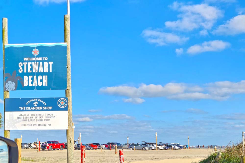 Stewart Beach Family Friendly Beach with Lots of Beach Parking